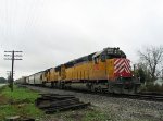 CEFX 2792 leads a northbound train out of Bennett Yard